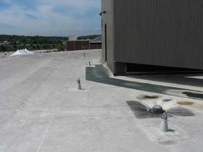 Anchor points on roof of building