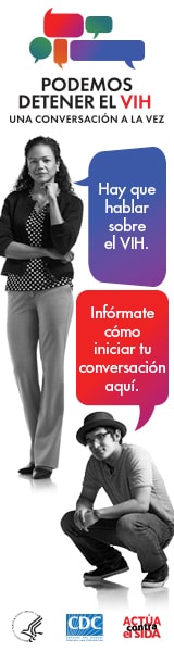 Valla digital de la campaña de CDC. Imagen de una mujer latina y un joven latino y dos burbujas con mensajes que representan la importancia de tener conversaciones acerca del VIH.
