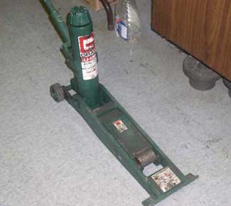 Exhibit #3. A picture of the jack used in this incident.