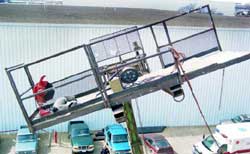 Photo 4 – View from the firefighter’s ladder, showing details of the personnel platform, the tools onboard, the unprotected end, and the welded steel channels for the forks.