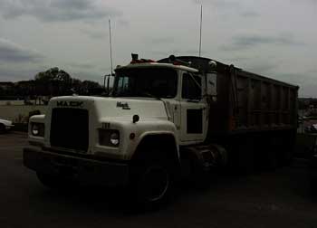Side view of incident dump truck.