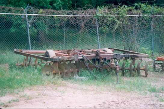 Figure 2 - A wheel harrow similar to the one the tractor was pulling at the time of the incident.