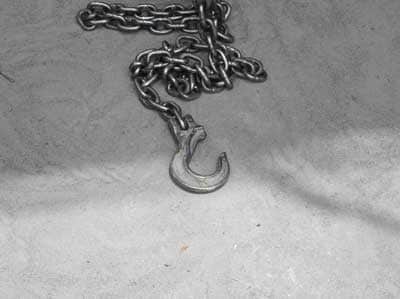 Exhibit 3. A picture of the chain sling that was used to lift the steel frame from a horizontal position to a vertical position. 