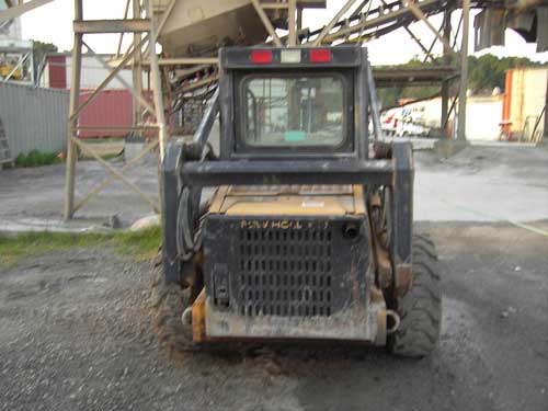  back of skid steer