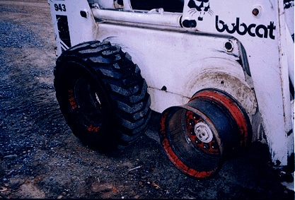 photo of the skid steer loader's rim wheel