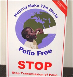 Afiche de la campaña de erradicación de la poliomielitis