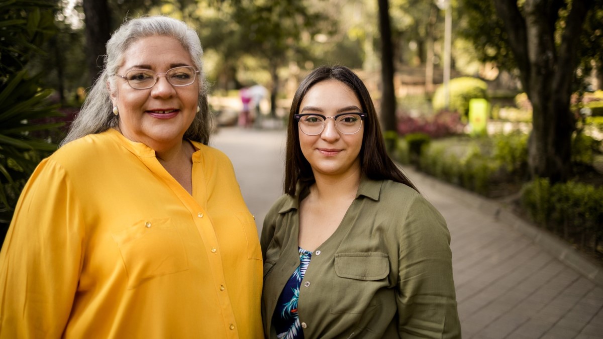 Foto de dos mujeres