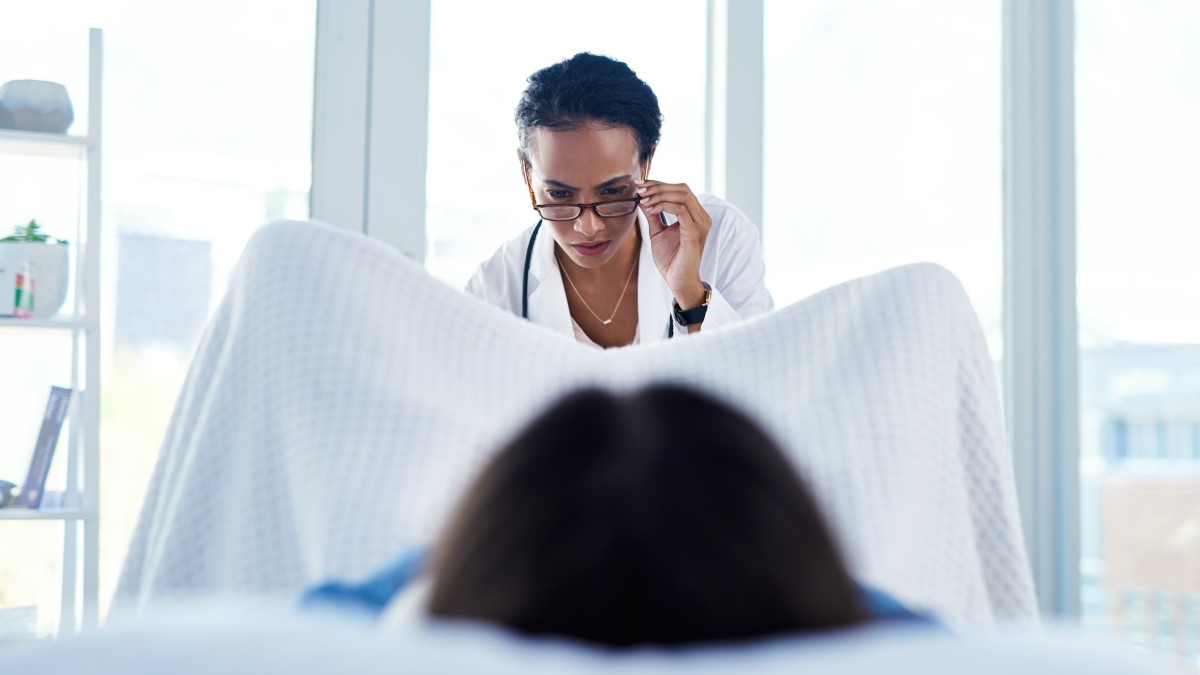 Pelvic Exams and Pap Tests among Young Women | Cancer Pelvic Exams and Pap Tests among Young Women | Cancer