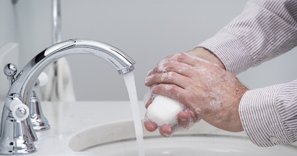Wash your hands without damaging your skin - Fundación MAPFRE