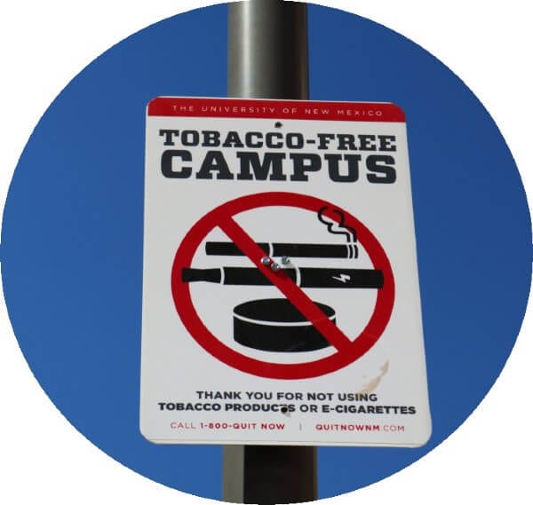 No smoking sign on a pole