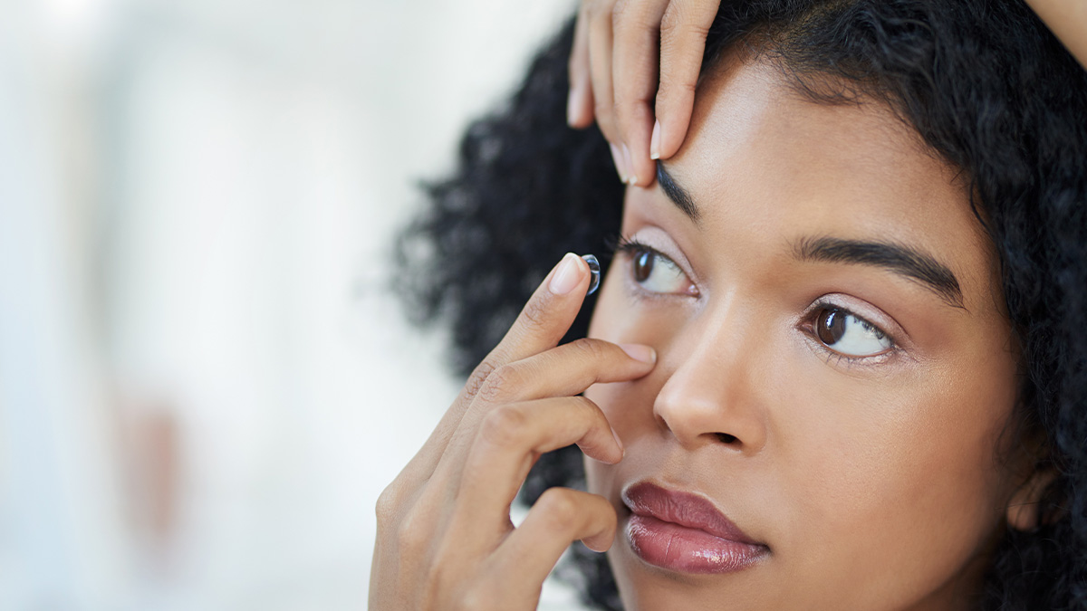 What Causes HSV (Herpes Simplex Virus) Keratitis | Healthy Contact Lens Wear and Care What Causes HSV (Herpes Simplex Virus) Keratitis | Healthy Contact Lens Wear and Care