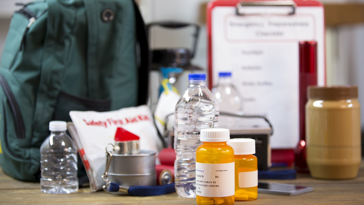 Building an Emergency Kit | CDC