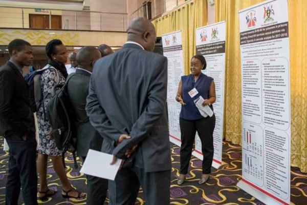 PEPFAR Uganda held a first-ever Scientific Summit, sharing Uganda’s recent and ongoing HIV and TB-related research under the theme, “Translating Research into Programs for 2020 and Beyond.” Fellows from the Uganda Public Health Fellowship Program presented various projects supporting the country’s HIV control efforts. Here, Gloria Bahizi presented work on 90-90-90 progress among prisoners.