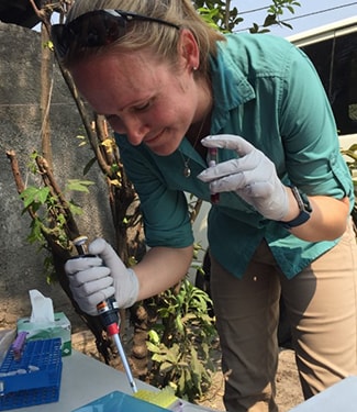 Dr. Aimee Summers preparing whole blood samples for DMF-ELISA at a Health Center in Biyela, Kinshasa Province, DRC. Photo: Alaine Knipes.