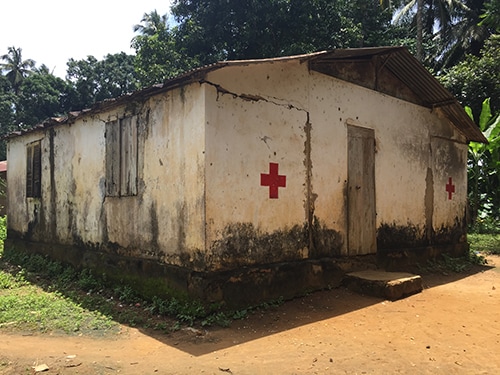 A health post in For%26eacute;cariah, Guinea.