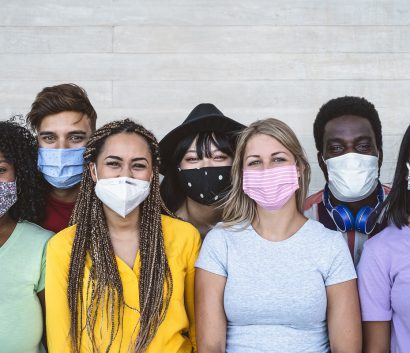 Group young people wearing face mask for preventing corona v…