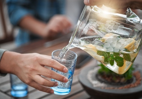 https://www.cdc.gov/healthyweight/images/healthy-eating/water-pitcher.jpg?_=36191