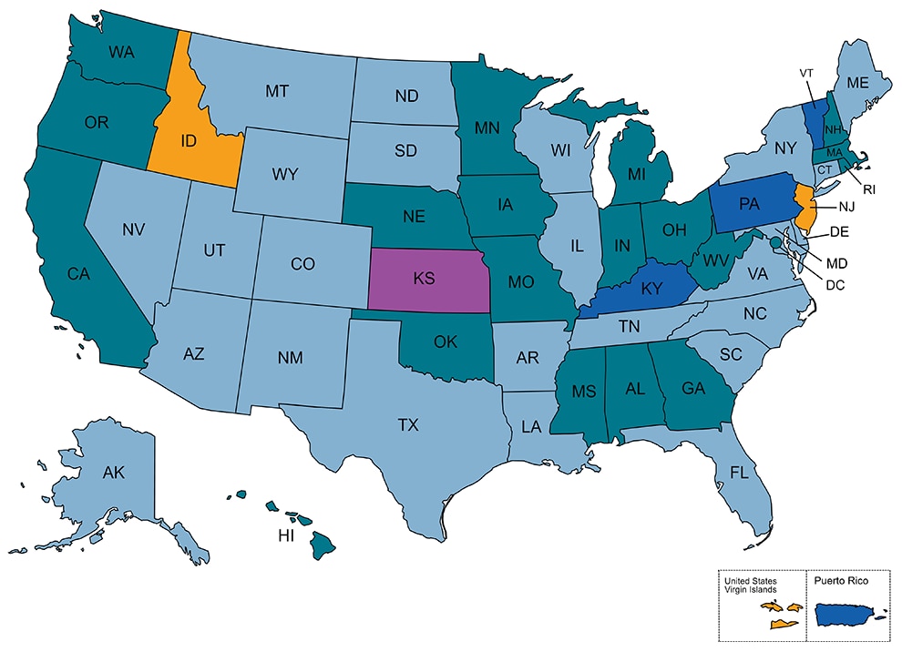 US map showing HIV data laboratory reporting laws and practices.