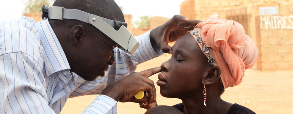 Medición del tracoma en Burkina Faso