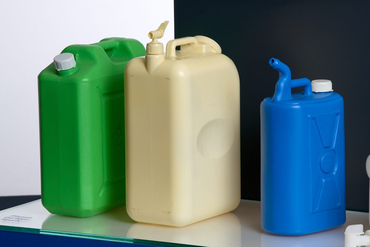 jerry cans jerry cans