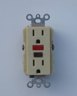 Figure 11.16. Ground Fault Circuit Interruptor