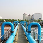 Water treatment tank with waste water with aeration process.