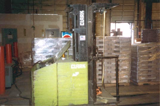 Figure 2 - Operator-up High Lift Truck (Order picker) involved in the incident