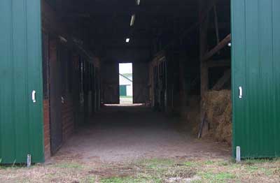 Photo of barn where incident occurred. Both sets of doors were closed at the time of the incident.