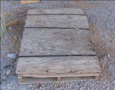 Figure 5. Wood platform used during the incident