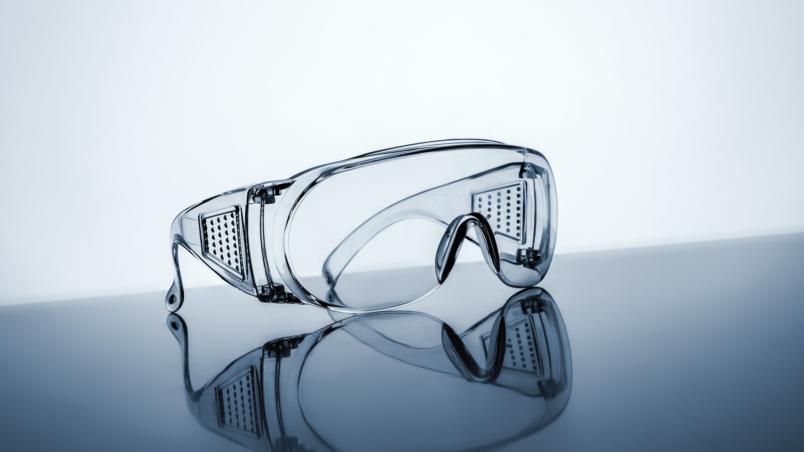 Strategies for Conserving the Supply of Eye Protection | Healthcare Workers Strategies for Conserving the Supply of Eye Protection | Healthcare Workers