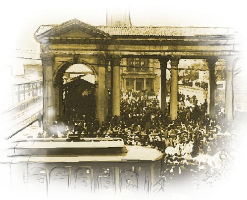 Illustration of the inside of a train depot crowded with passengers