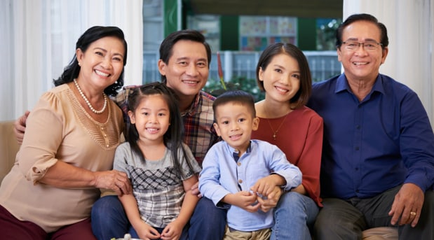 vietnamese-family