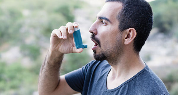 Asthma and Secondhand Smoke | Overviews of Diseases/Conditions | Tips From Former Smokers | CDC Asthma and Secondhand Smoke | Overviews of Diseases/Conditions | Tips From Former Smokers | CDC