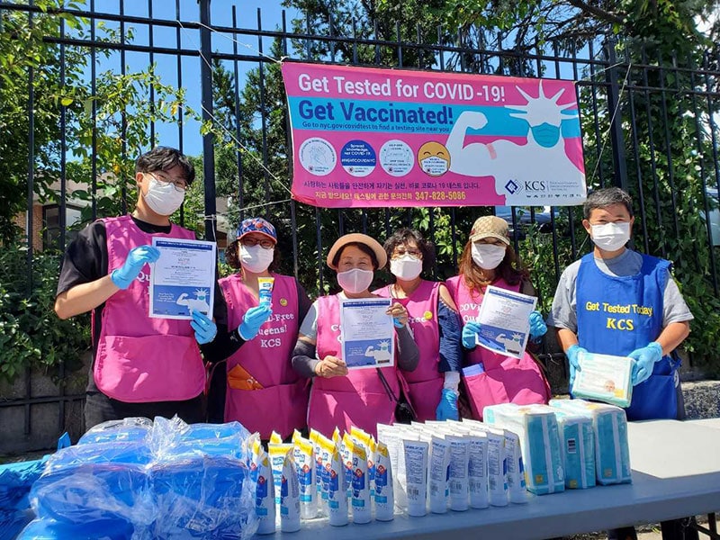 Korean Community Services volunteers